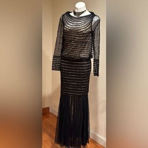 Tadashi Shoji Mermaid Delicate All Lace Gown SZ 4 Black Lace Beige Line …